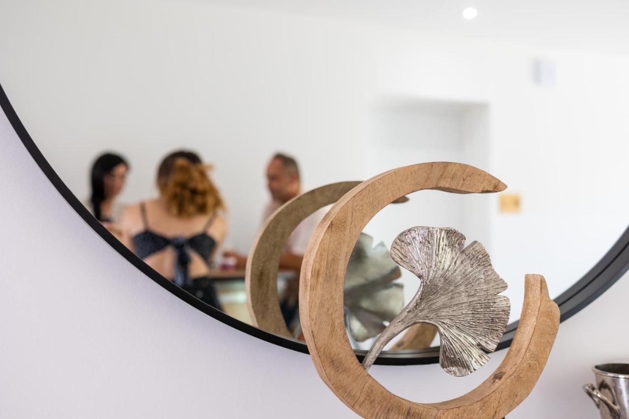 Logis Hotel & Spa Dejeunez Sous L'Arbre Rousset  Eksteriør bilde