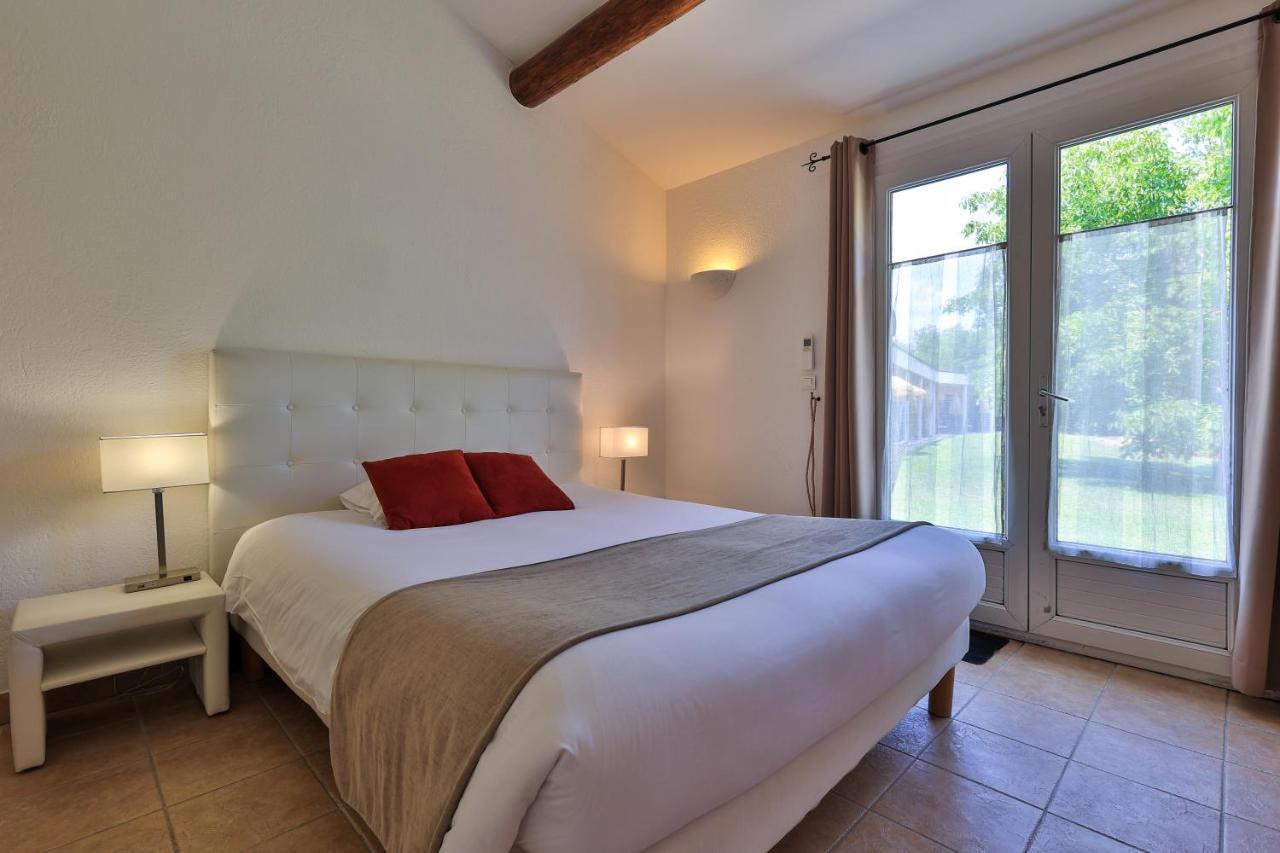 Logis Hotel & Spa Dejeunez Sous L'Arbre Rousset  Eksteriør bilde