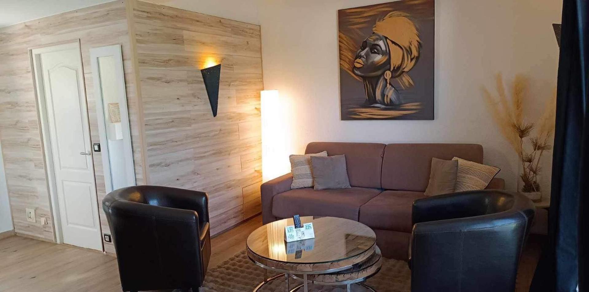 Logis Hotel & Spa Dejeunez Sous L'Arbre Rousset  Eksteriør bilde